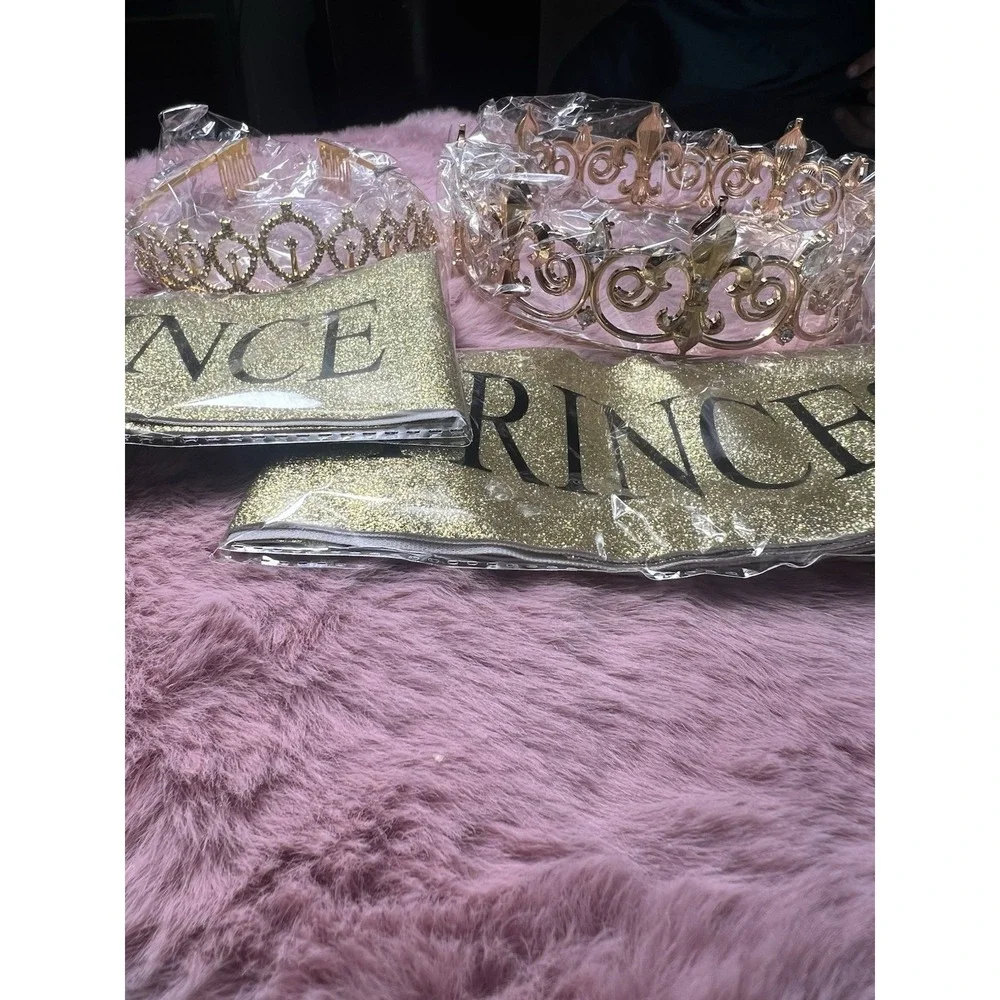 Retrowavy‎ 4 Piece Home Coming Prince,princess Tiara Shiny Satin Role (gold)